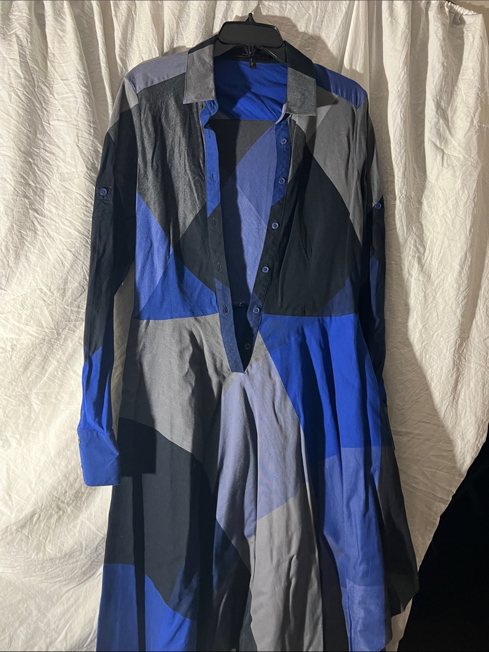 BCBGMaxAzria Blue and Gray Geometric Colorblock Long Sleeve Shirt Dress
